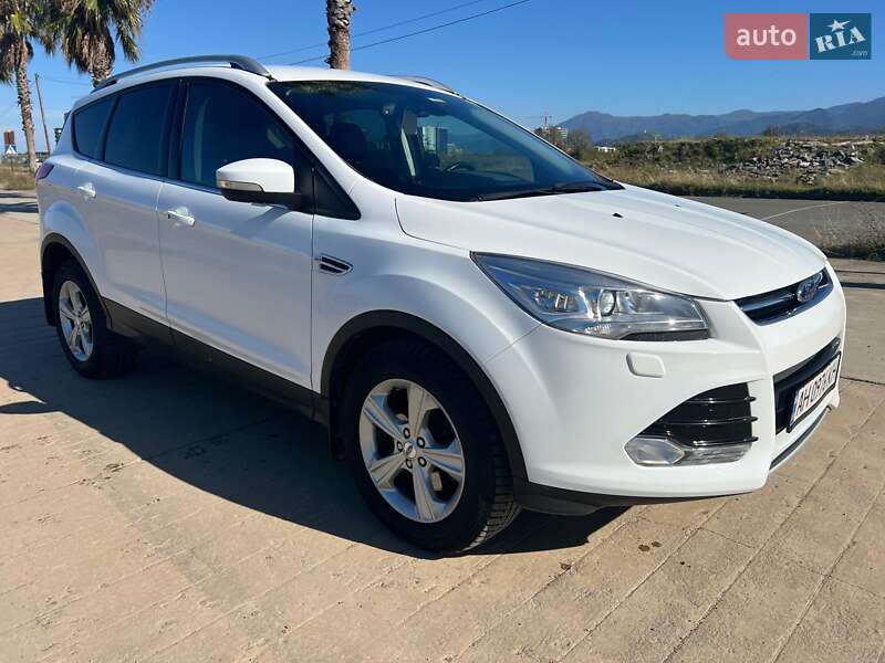 Внедорожник / Кроссовер Ford Kuga 2013 в Киеве