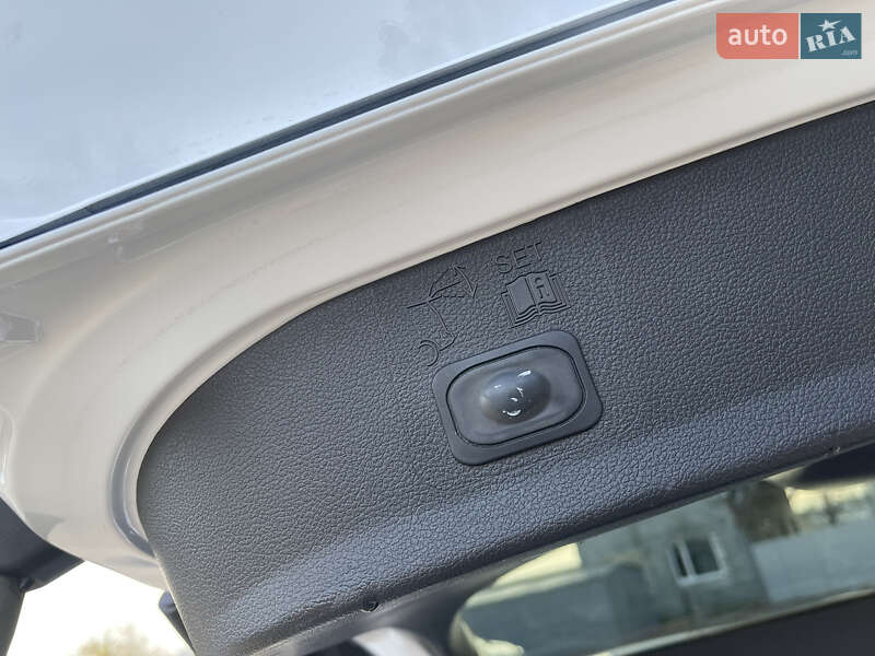 Внедорожник / Кроссовер Ford Kuga 2019 в Ровно