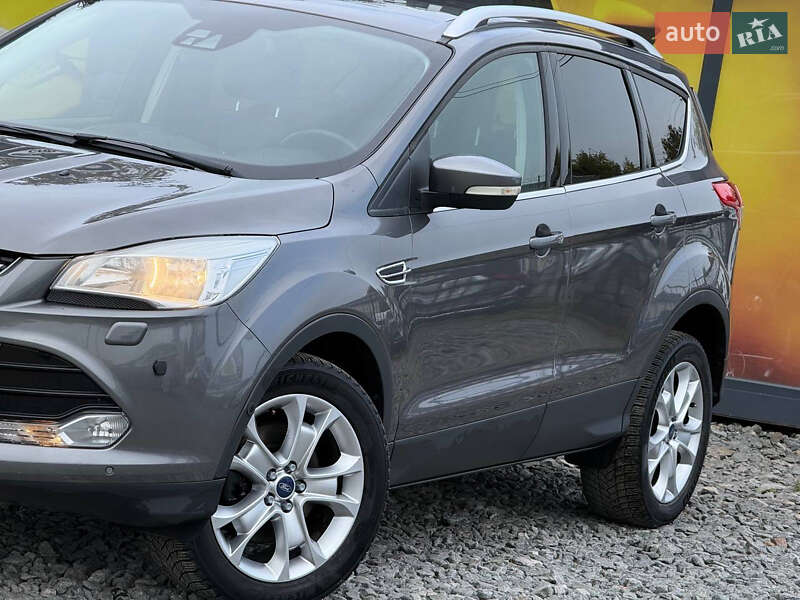 Позашляховик / Кросовер Ford Kuga 2013 в Стрию