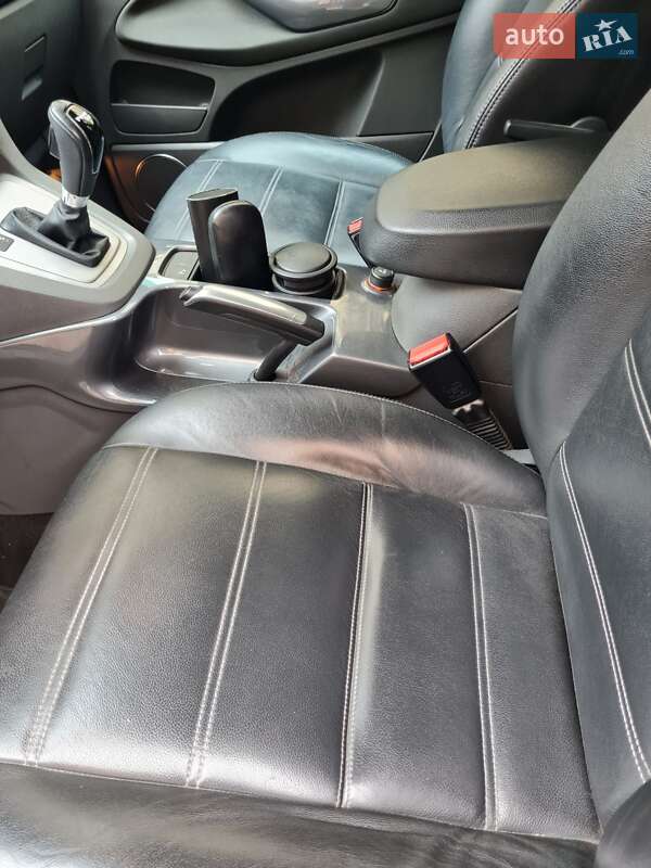 Позашляховик / Кросовер Ford Kuga 2012 в Львові