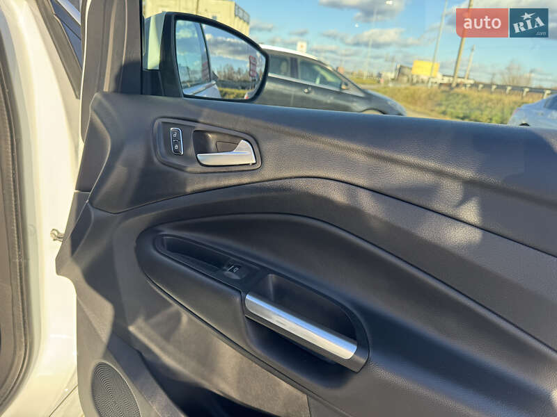 Внедорожник / Кроссовер Ford Kuga 2016 в Стрые фото 33 Внедорожник / Кроссовер Ford Kuga 2016 в Стрые