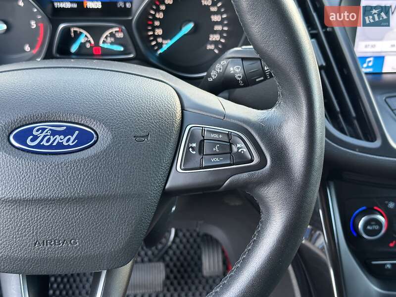 Внедорожник / Кроссовер Ford Kuga 2019 в Киеве фото 23 Внедорожник / Кроссовер Ford Kuga 2019 в Киеве