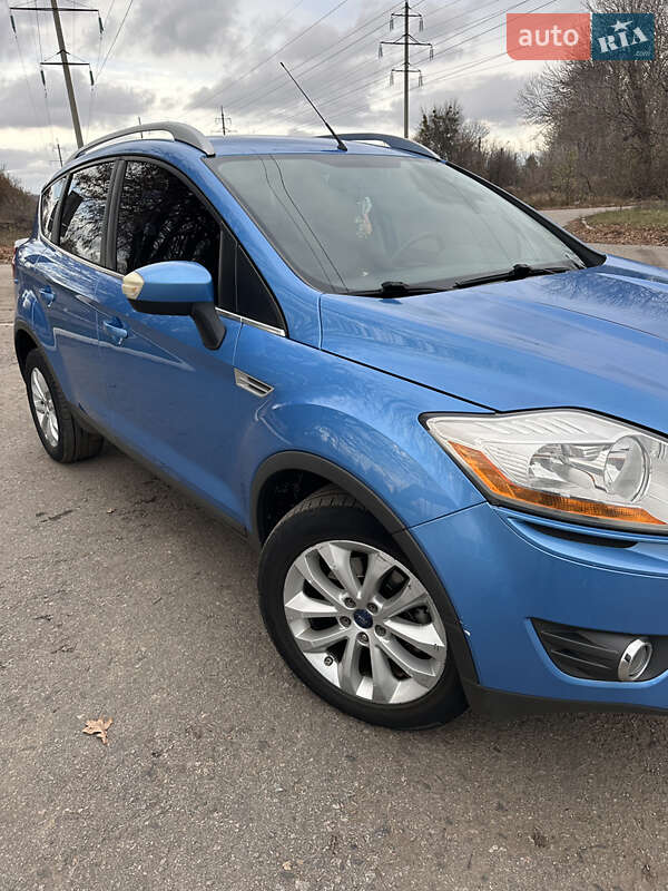 Внедорожник / Кроссовер Ford Kuga 2010 в Полтаве фото 2 Внедорожник / Кроссовер Ford Kuga 2010 в Полтаве