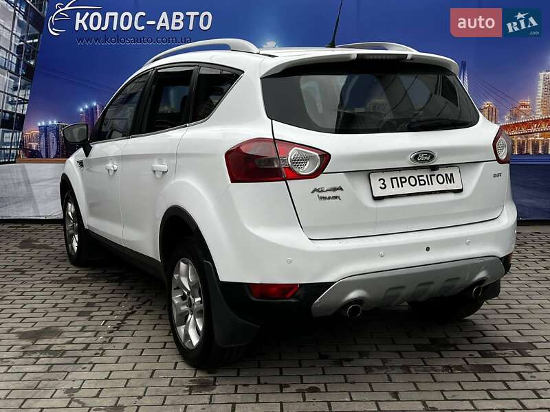 Позашляховик / Кросовер Ford Kuga 2010 в Черкасах