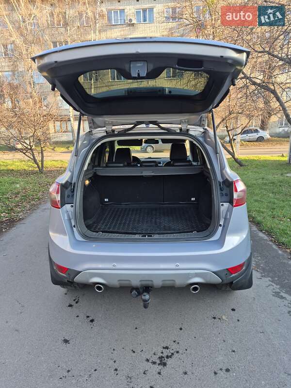 Внедорожник / Кроссовер Ford Kuga 2013 в Черкассах