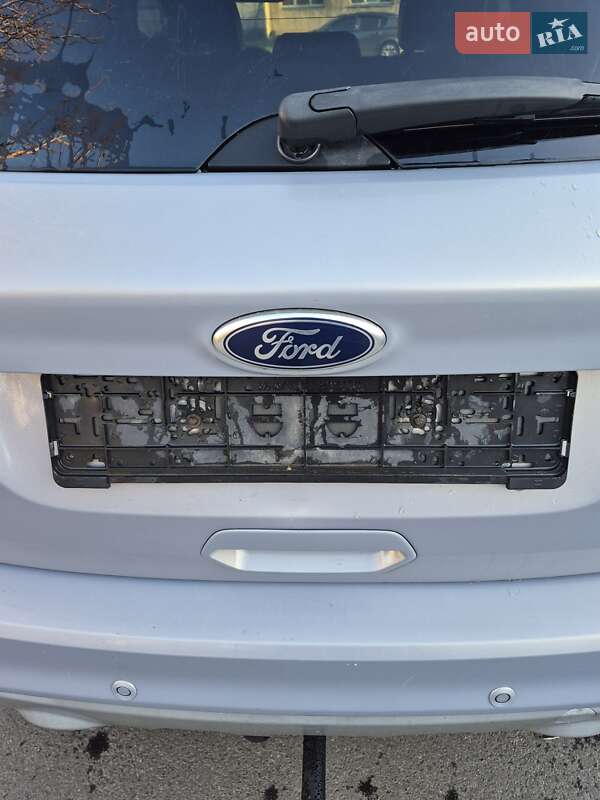 Внедорожник / Кроссовер Ford Kuga 2013 в Черкассах