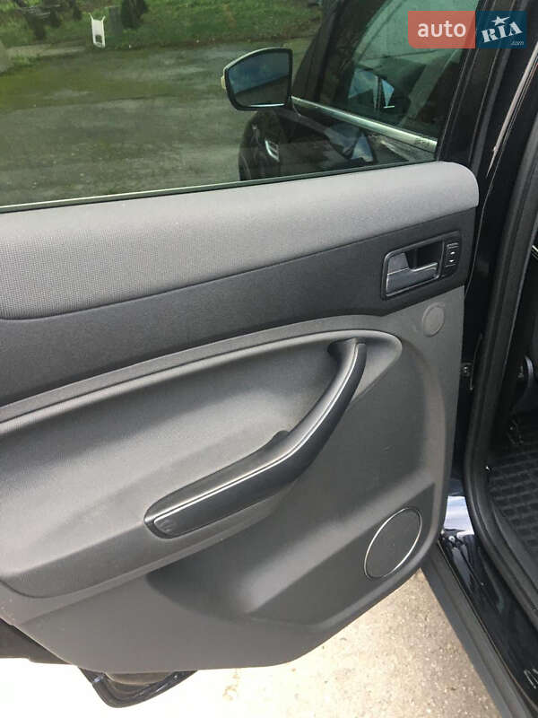 Внедорожник / Кроссовер Ford Kuga 2011 в Житомире