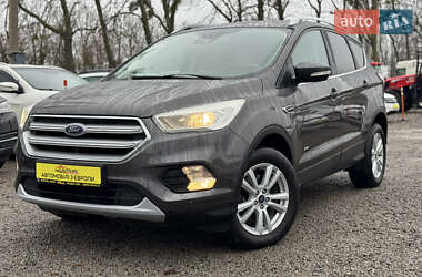 Внедорожник / Кроссовер Ford Kuga 2018 в Умани