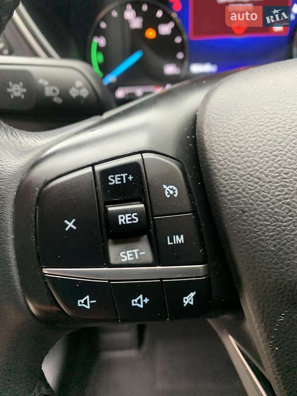 Внедорожник / Кроссовер Ford Kuga 2021 в Киеве фото 30 Внедорожник / Кроссовер Ford Kuga 2021 в Киеве