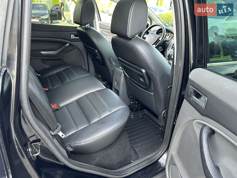 Внедорожник / Кроссовер Ford Kuga 2010 в Житомире