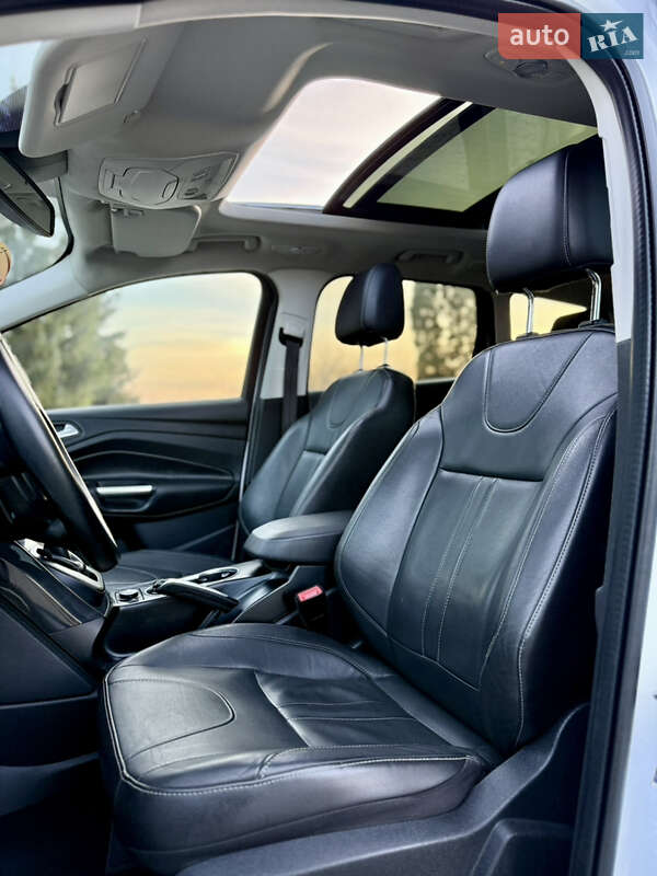 Позашляховик / Кросовер Ford Kuga 2014 в Дубні