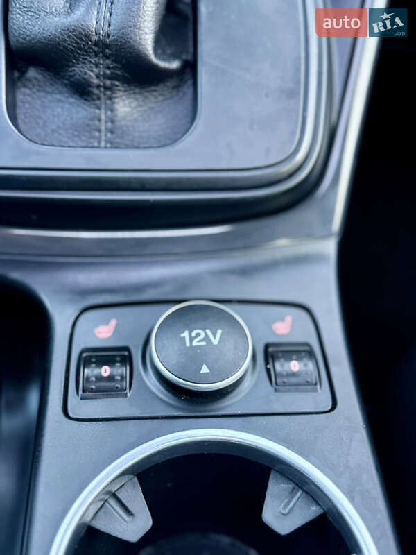 Позашляховик / Кросовер Ford Kuga 2014 в Дубні