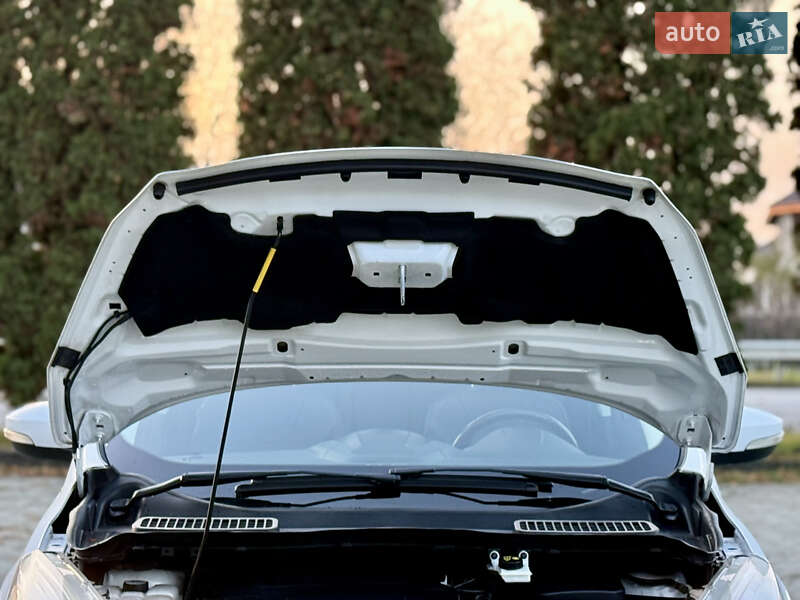 Позашляховик / Кросовер Ford Kuga 2014 в Дубні