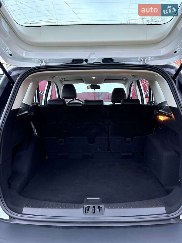 Позашляховик / Кросовер Ford Kuga 2019 в Одесі