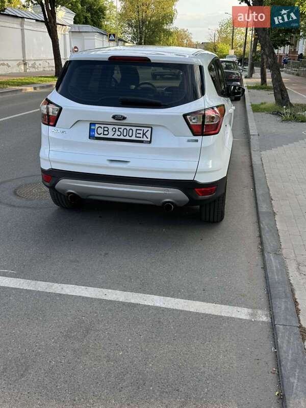 Позашляховик / Кросовер Ford Kuga 2018 в Чернігові