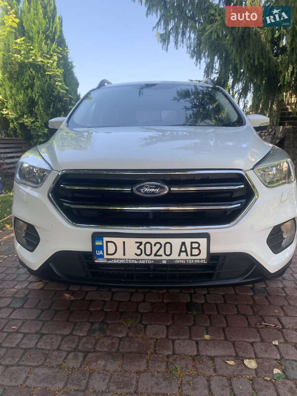 Позашляховик / Кросовер Ford Kuga 2017 в Львові фото 7 Позашляховик / Кросовер Ford Kuga 2017 в Львові