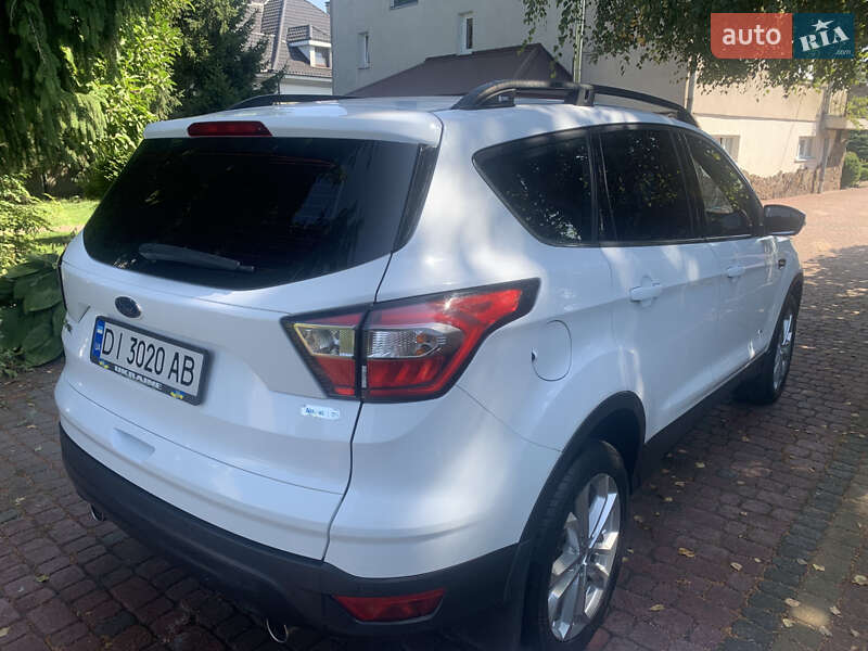 Позашляховик / Кросовер Ford Kuga 2017 в Львові фото 13 Позашляховик / Кросовер Ford Kuga 2017 в Львові