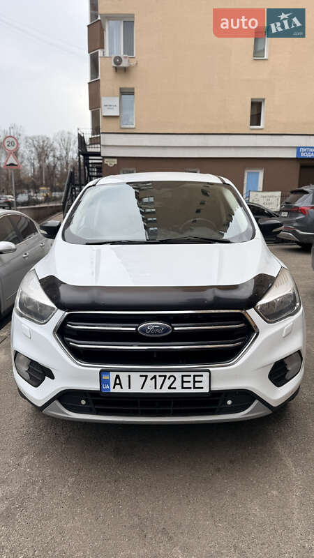 Ford Kuga 2017