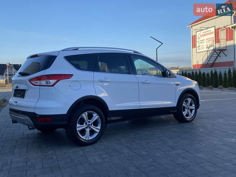 Позашляховик / Кросовер Ford Kuga 2013 в Луцьку
