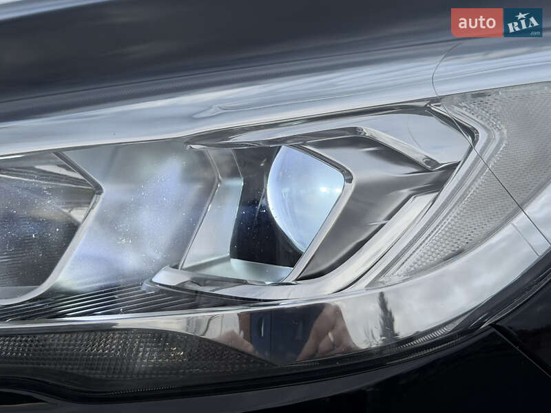 Позашляховик / Кросовер Ford Kuga 2019 в Ужгороді