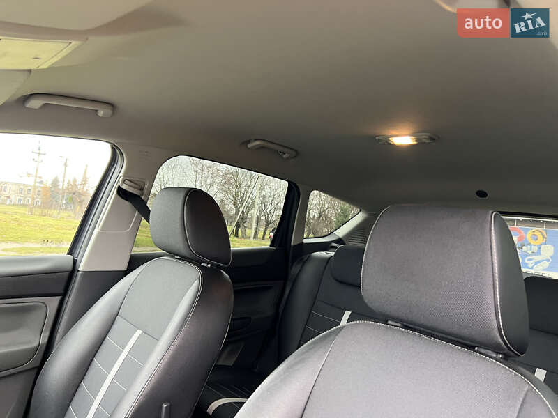 Позашляховик / Кросовер Ford Kuga 2011 в Ізяславі