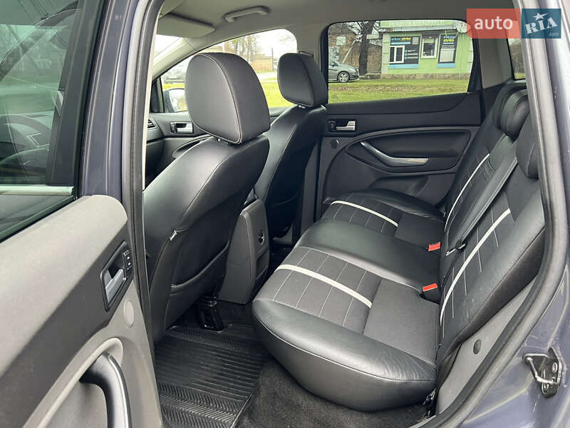 Позашляховик / Кросовер Ford Kuga 2011 в Ізяславі