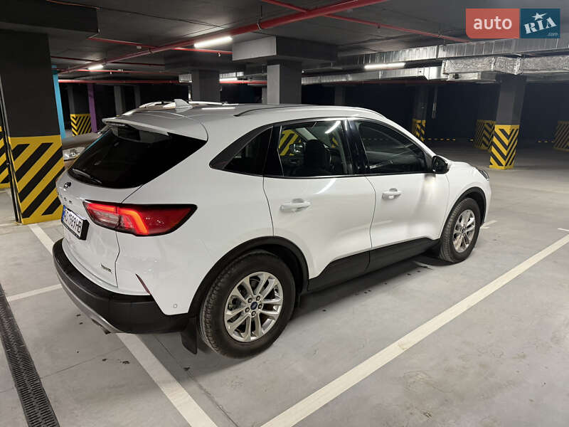 Позашляховик / Кросовер Ford Kuga 2020 в Івано-Франківську фото 5 Позашляховик / Кросовер Ford Kuga 2020 в Івано-Франківську