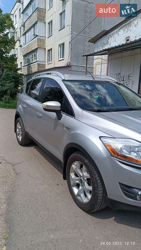 Позашляховик / Кросовер Ford Kuga 2009 в Павлограді фото 3 Позашляховик / Кросовер Ford Kuga 2009 в Павлограді