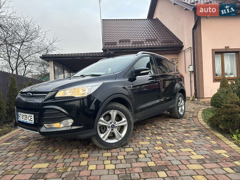 Внедорожник / Кроссовер Ford Kuga 2013 в Ивано-Франковске