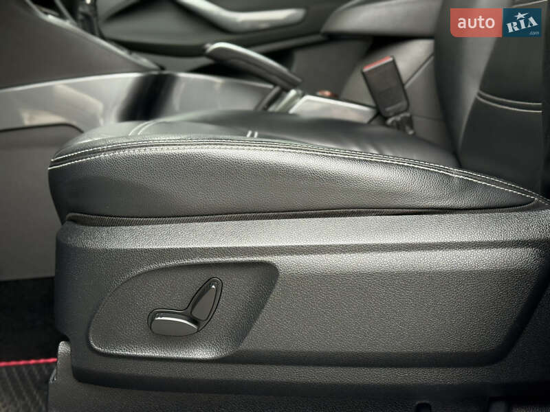 Внедорожник / Кроссовер Ford Kuga 2010 в Киеве фото 3 Внедорожник / Кроссовер Ford Kuga 2010 в Киеве