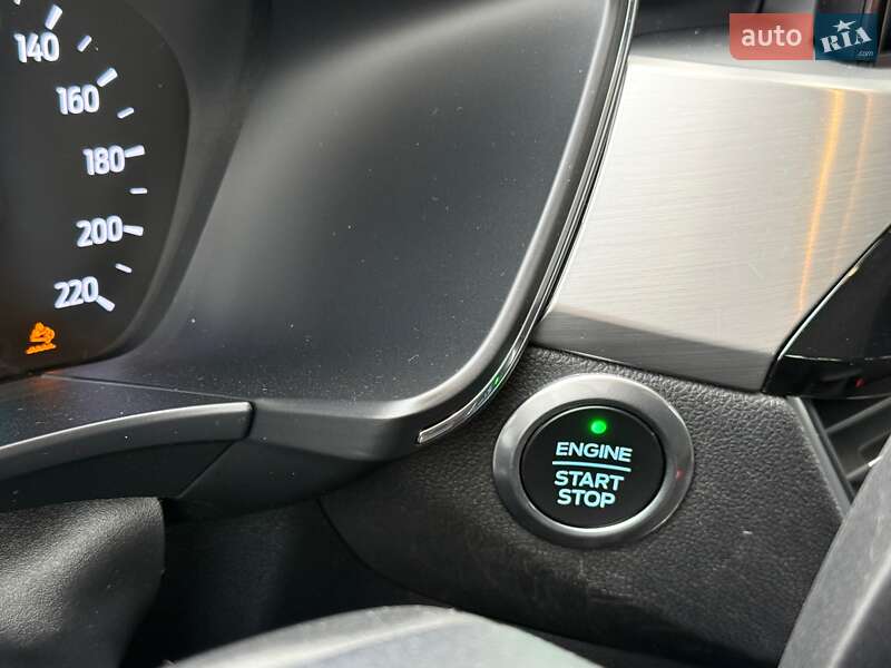 Внедорожник / Кроссовер Ford Kuga 2020 в Киеве фото 23 Внедорожник / Кроссовер Ford Kuga 2020 в Киеве