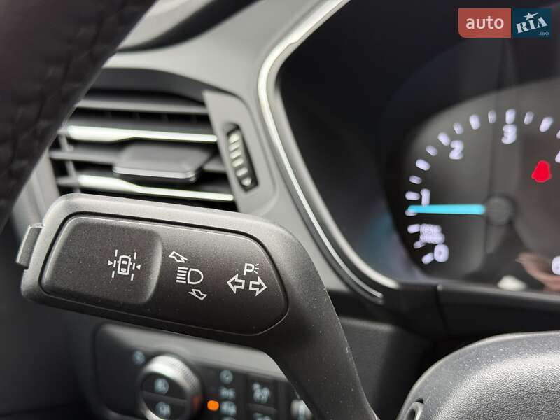 Внедорожник / Кроссовер Ford Kuga 2020 в Киеве фото 25 Внедорожник / Кроссовер Ford Kuga 2020 в Киеве