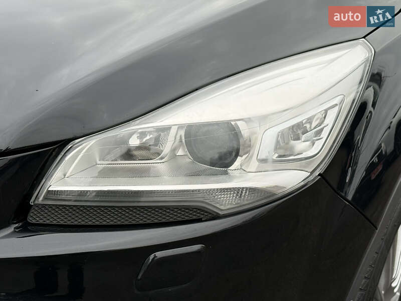Позашляховик / Кросовер Ford Kuga 2015 в Рівному
