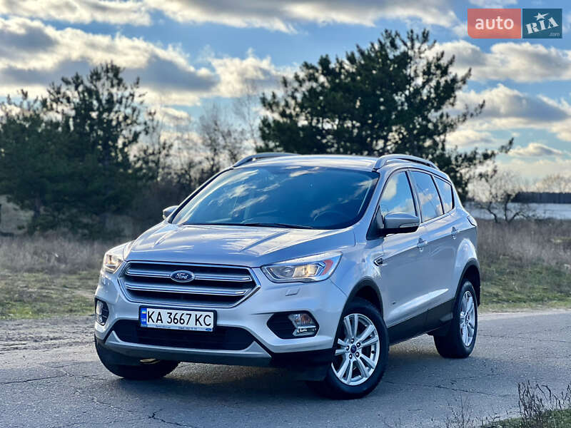 Ford Kuga 2017