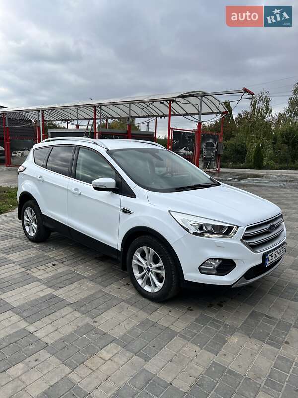 Позашляховик / Кросовер Ford Kuga 2019 в Бершаді