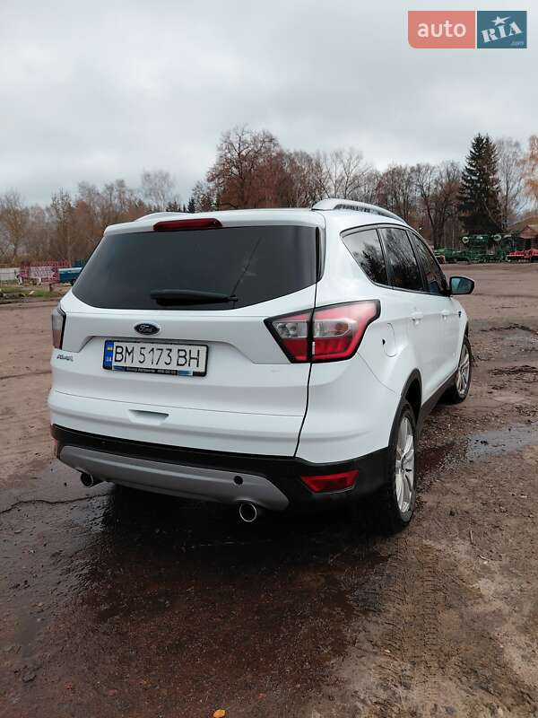 Позашляховик / Кросовер Ford Kuga 2016 в Білопіллі