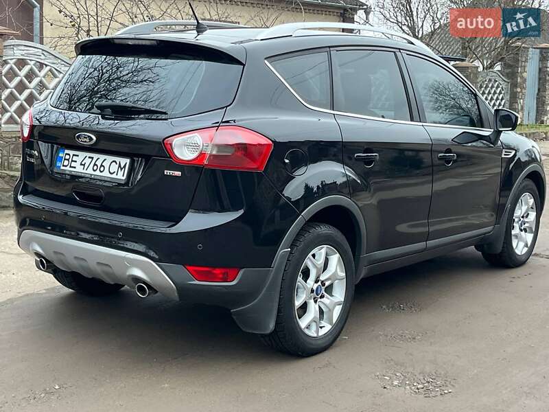 Позашляховик / Кросовер Ford Kuga 2011 в Первомайську