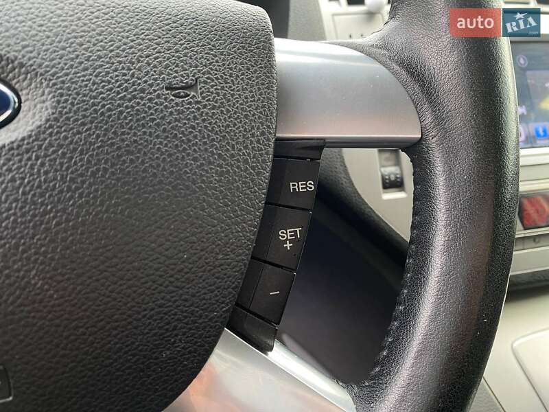 Внедорожник / Кроссовер Ford Kuga 2010 в Ивано-Франковске