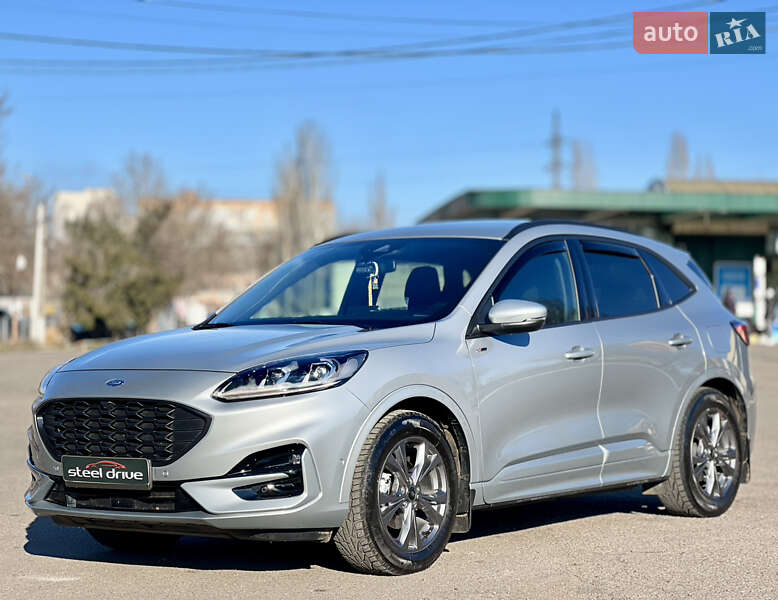 Ford Kuga 2023