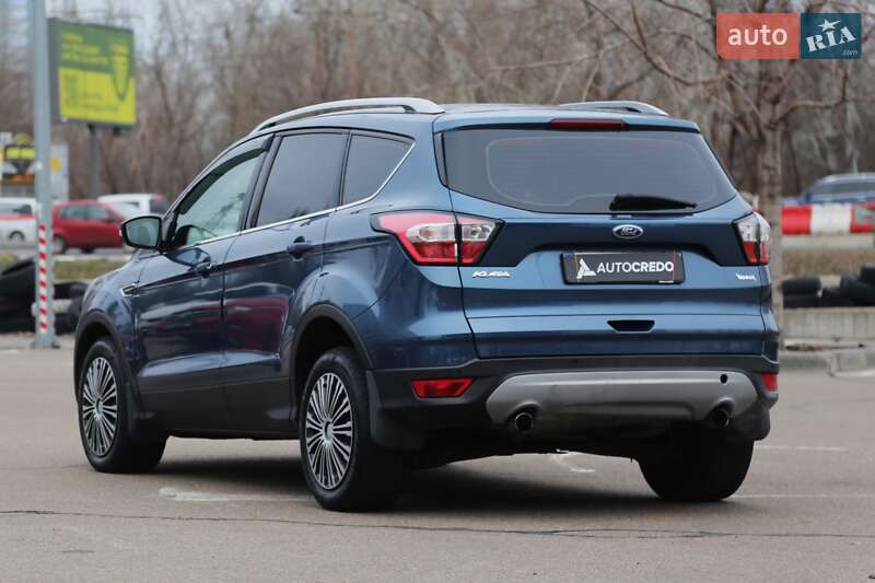 Позашляховик / Кросовер Ford Kuga 2019 в Києві