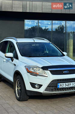 Позашляховик / Кросовер Ford Kuga 2010 в Мукачевому фото 5 Позашляховик / Кросовер Ford Kuga 2010 в Мукачевому