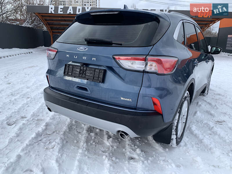 Позашляховик / Кросовер Ford Kuga 2023 в Харкові