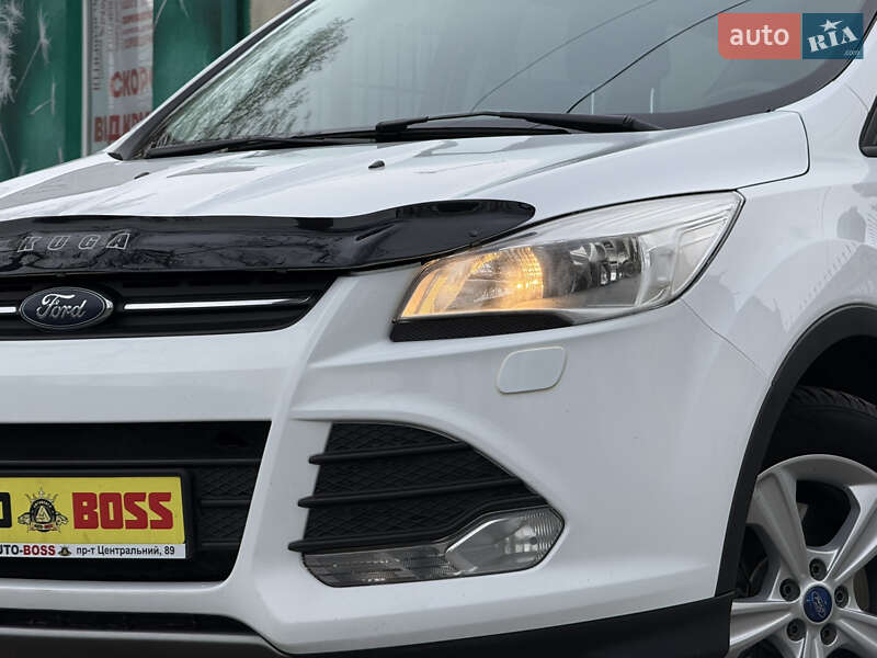Позашляховик / Кросовер Ford Kuga 2016 в Миколаєві фото 3 Позашляховик / Кросовер Ford Kuga 2016 в Миколаєві