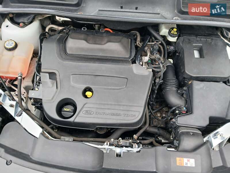 Внедорожник / Кроссовер Ford Kuga 2011 в Киеве