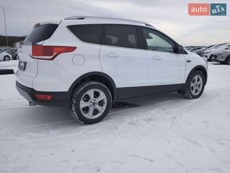 Внедорожник / Кроссовер Ford Kuga 2016 в Виннице