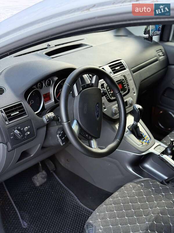 Позашляховик / Кросовер Ford Kuga 2011 в Богуславі