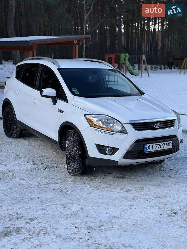 Позашляховик / Кросовер Ford Kuga 2011 в Богуславі