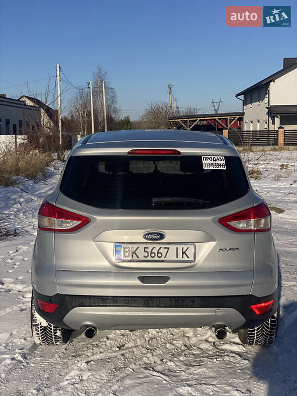 Позашляховик / Кросовер Ford Kuga 2014 в Луцьку