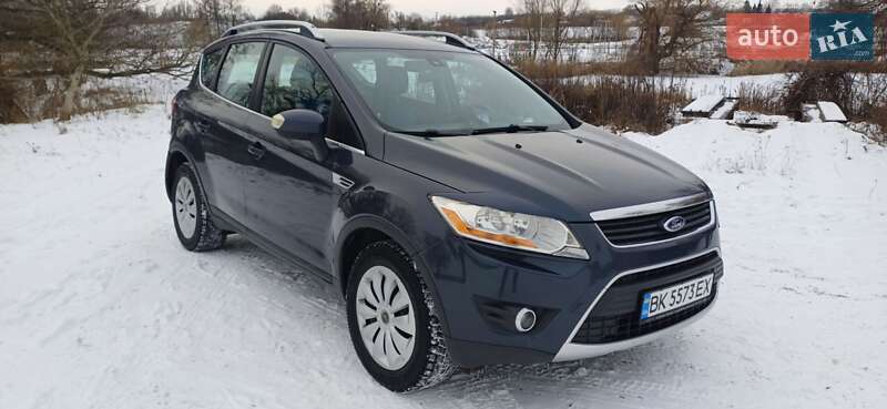 Внедорожник / Кроссовер Ford Kuga 2011 в Киеве фото 5 Внедорожник / Кроссовер Ford Kuga 2011 в Киеве