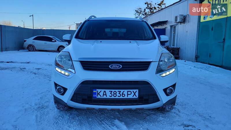 Внедорожник / Кроссовер Ford Kuga 2011 в Киеве